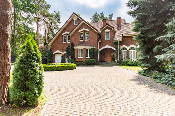 Reasons to Select Us for Your Driveway Paving Requirements in Kissee Mills, MO